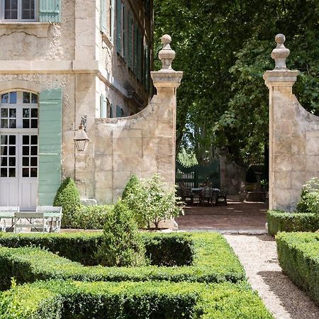 Domaine De Chalamon Acomodação com café da manhã Saint-Rémy-de-Provence Exterior foto